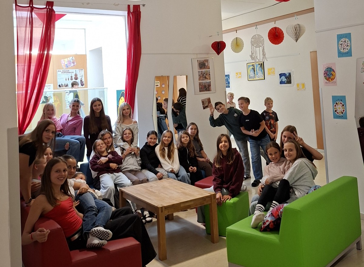 Kinder mit gesunder Jause